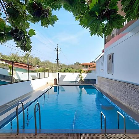 Hotel 7 Seas Vagator Esterno foto